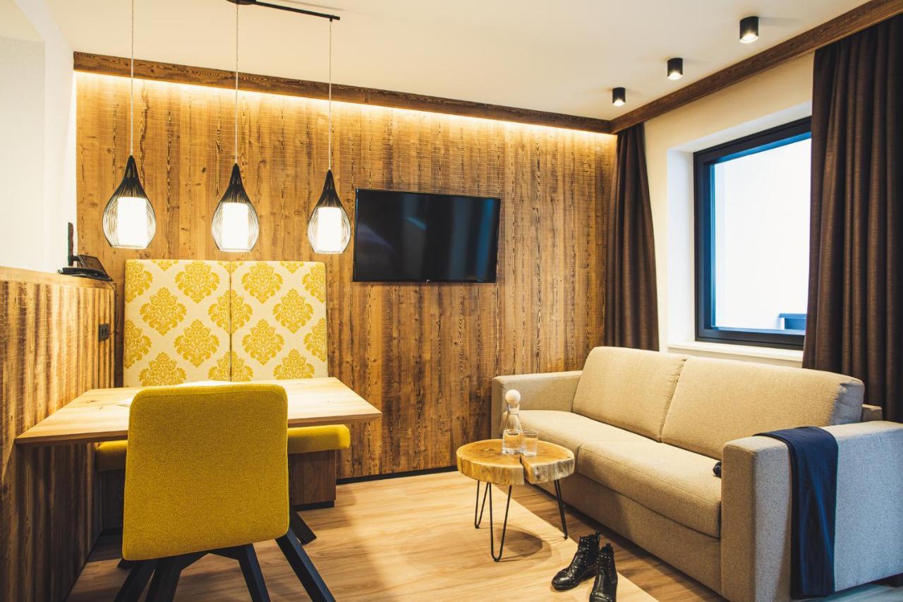 Austria Aparthotel Fiss Extérieur photo